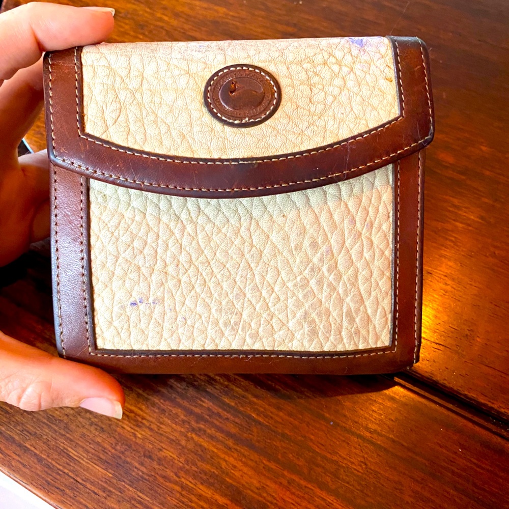 Vintage 90’s Dooney & Bourke Leather Wallet